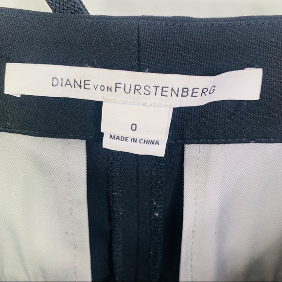DIANE von FURSTENBERG Black Straight Trouser Pants Size 0 - Picture 10 of 13